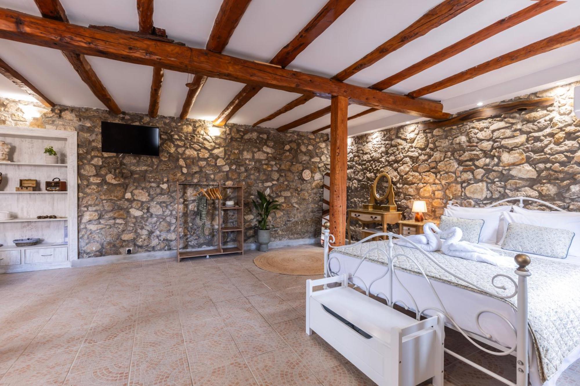 The Stone Suite モライティカ エクステリア 写真